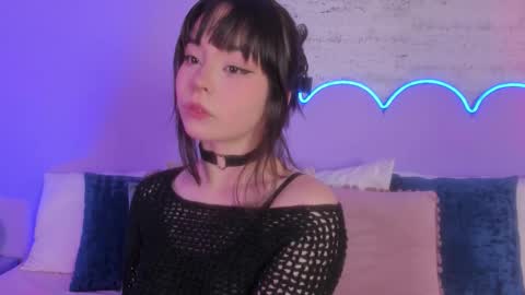 Snapshot of lilou_albrecht chatting on October 9, 7:51 pm Lilou online show from October 9, 7:51 pm
