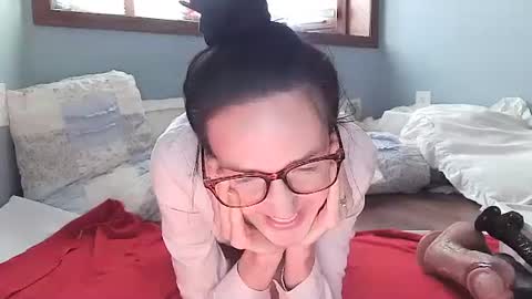 Lilrosiedoll online show from February 23, 5:23 pm