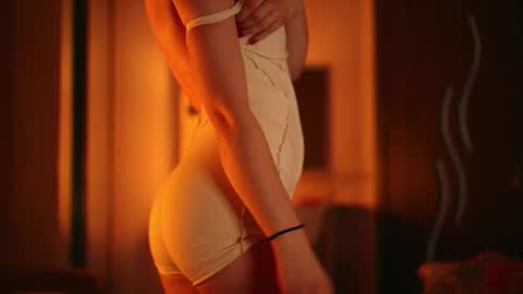 liltightbabe online show from March 11, 5:59 pm