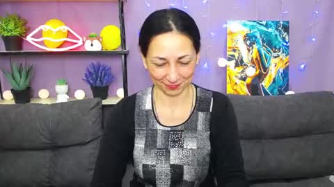 Snapshot of lilugrants chatting on January 23, 7:29 pm lilugrants online show from January 23, 7:29 pm