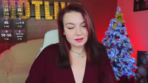 Snapshot of lilumytrend chatting on December 29, 6:35 am Lilu online show from December 29, 6:35 am