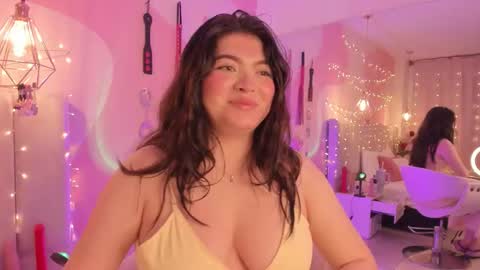 lily_cherry0 online show from November 22, 10:56 pm
