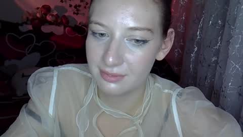 lily_ember online show from November 9, 7:21 pm