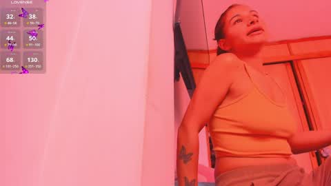   online show from March 29, 5:12 pm