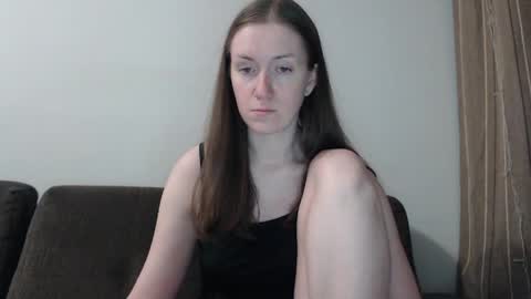 lily_love_x online show from June 9, 1:38 am