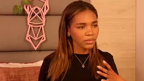 Lily Miiller online show from October 26, 6:58 pm