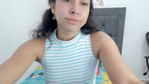 Lily Roberts online show from June 11, 10:17 pm