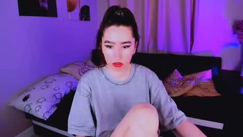 LILY online show from September 10, 7:52 am