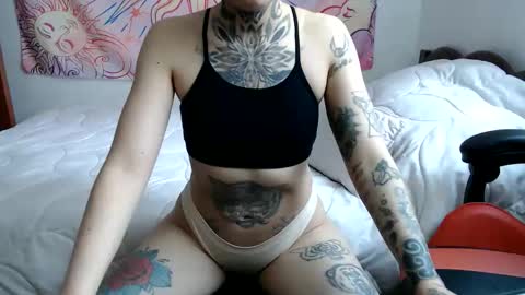 Lily online show from May 8, 9:27 pm