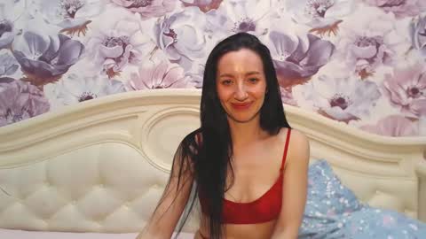 Snapshot of lilymellow chatting on March 8, 6:14 pm Lily online show from March 8, 6:14 pm