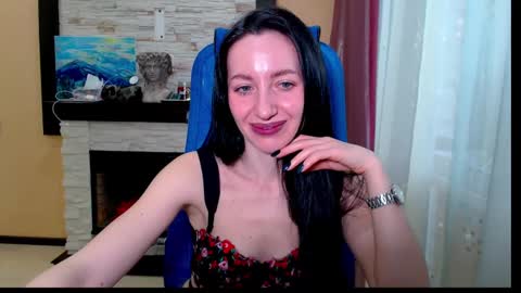 Snapshot of lilymellow chatting on February 28, 6:32 am Lily online show from February 28, 6:32 am