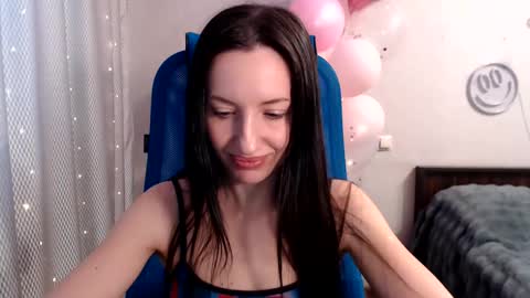 Snapshot of lilymellow chatting on January 12, 10:12 am Lily online show from January 12, 10:12 am
