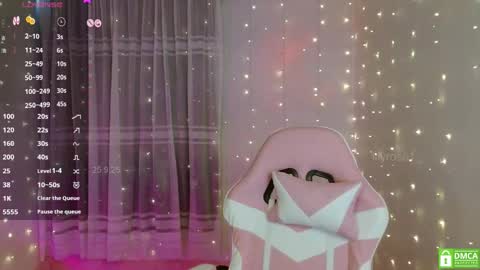 You can call me Li ... online show from September 25, 8:17 pm