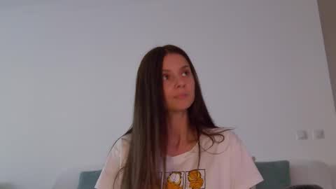 Snapshot of lilyroselyn chatting on September 18, 3:10 pm Lily online show from September 18, 3:10 pm