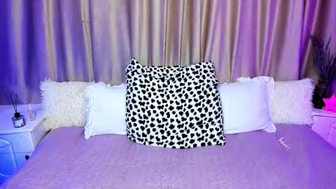 Lilian online show from September 12, 5:30 am