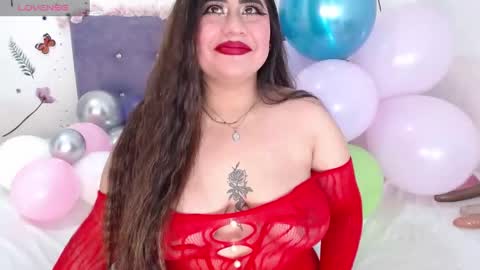 Lin  online show from April 25, 11:02 pm