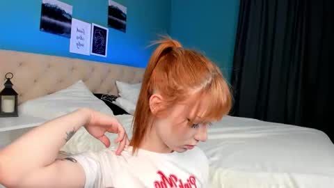 Snapshot of lina_blueeyed chatting on September 22, 8:13 am Lina blueeyed GMT3 1100-1700 Mon Wed Thu Sat Sun online show from September 22, 8:13 am