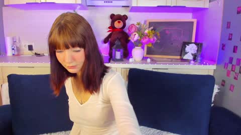 Snapshot of lina_blueeyed chatting on December 4, 8:12 am Lina blueeyed GMT3 1100-1700 Mon Wed Thu Sat Sun online show from December 4, 8:12 am