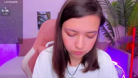 Snapshot of lina_brownie chatting on October 3, 2:38 am Lina online show from October 3, 2:38 am