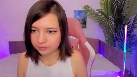 Snapshot of lina_brownie chatting on March 9, 2:29 am Lina online show from March 9, 2:29 am