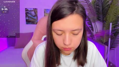 Snapshot of lina_brownie chatting on October 4, 2:50 am Lina online show from October 4, 2:50 am