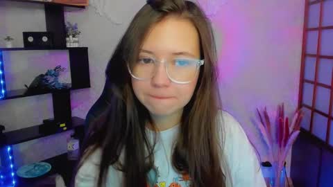 Snapshot of lina_brownie chatting on January 4, 2:14 am Lina online show from January 4, 2:14 am