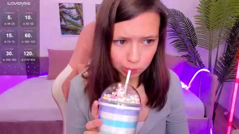 Snapshot of lina_brownie chatting on September 25, 2:54 am Lina online show from September 25, 2:54 am