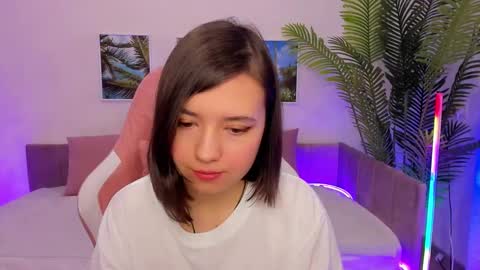 Snapshot of lina_brownie chatting on February 26, 1:57 am Lina online show from February 26, 1:57 am