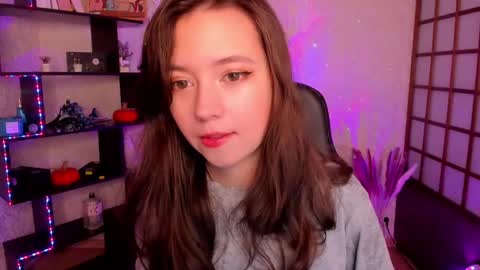 Snapshot of lina_brownie chatting on December 5, 2:09 am Lina online show from December 5, 2:09 am