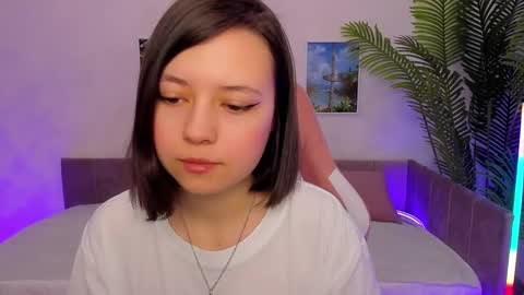 Snapshot of lina_brownie chatting on March 3, 1:49 am Lina online show from March 3, 1:49 am