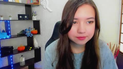 Snapshot of lina_brownie chatting on December 21, 2:09 am Lina online show from December 21, 2:09 am