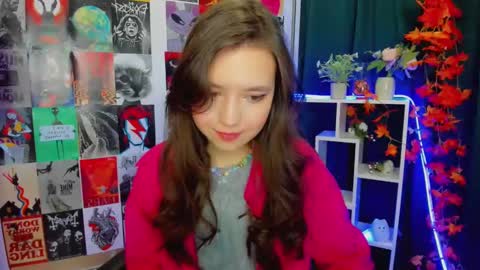 Snapshot of lina_brownie chatting on December 26, 2:01 am Lina online show from December 26, 2:01 am