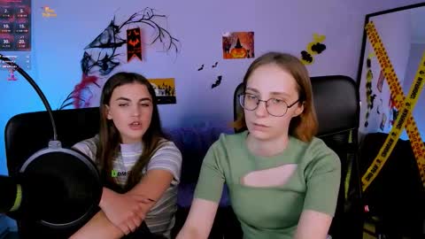 lina_fox12 online show from November 5, 2:55 pm