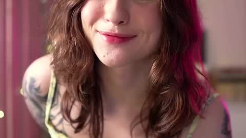 Lina -  online show from March 12, 5:43 am