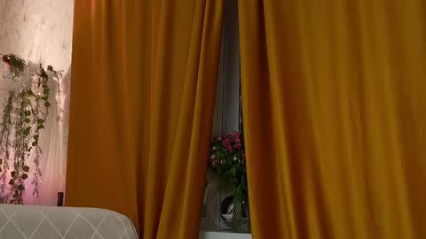 Lina -  online show from February 10, 5:09 pm