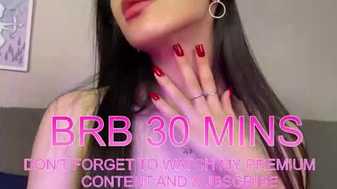 Lina Robbins  online show from March 10, 2:15 am