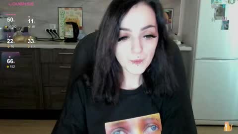 Snapshot of lina_tyaan chatting on September 11, 8:03 am Lina 3 1715622743 online show from September 11, 8:03 am