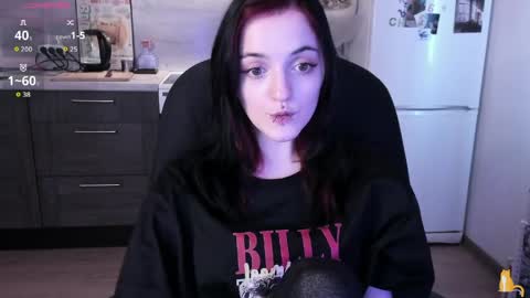 Lina 3  1715622743 online show from April 23, 12:29 pm