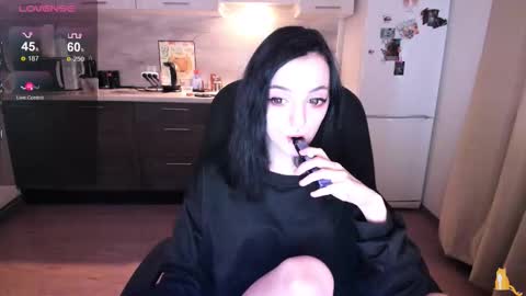 Snapshot of lina_tyaan chatting on October 14, 12:30 pm Lina 3 1715622743 online show from October 14, 12:30 pm