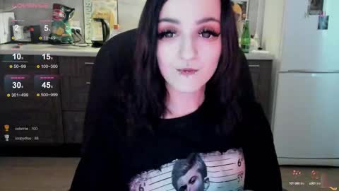 Snapshot of lina_tyaan chatting on September 16, 8:33 am Lina 3 1715622743 online show from September 16, 8:33 am