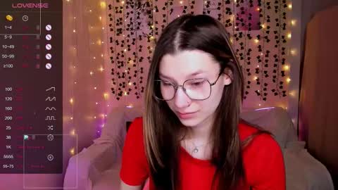 Lina online show from January 15, 9:15 am