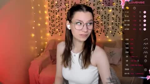 Snapshot of linablossom chatting on October 12, 3:09 am Lina online show from October 12, 3:09 am