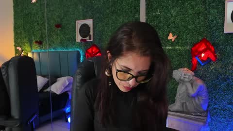 Lina  online show from March 30, 11:32 am