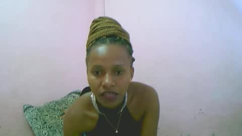 linah1123 online show from April 23, 10:34 am