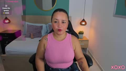 Snapshot of linda_rios_ chatting on February 10, 7:07 pm L I N D A online show from February 10, 7:07 pm