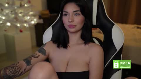 Call me Linda online show from December 19, 4:16 am