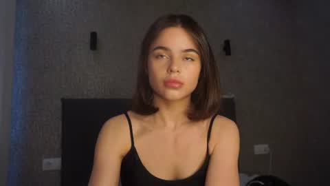 Linda online show from June 12, 2:03 pm