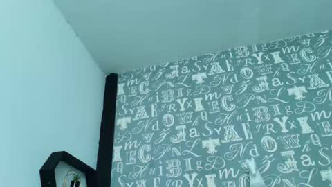  Lindsey  online show from October 31, 11:58 am