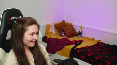 Tina online show from February 21, 6:52 pm