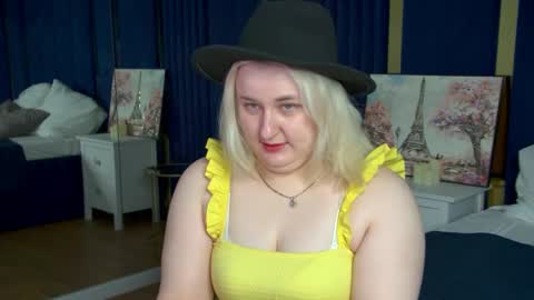 LioraArdyn online show from April 17, 5:31 am